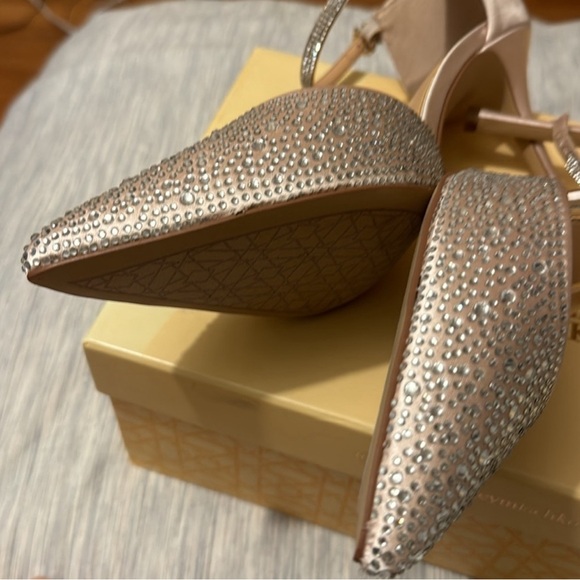 Jewel by Badgley Mischka Jailene - Brand New - Picture 5 of 5